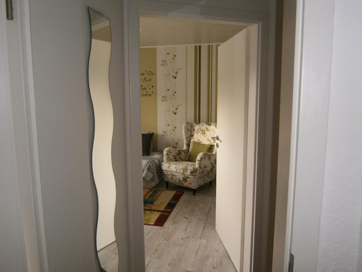 Der Fruehe Vogel Appartement Plaue  Buitenkant foto