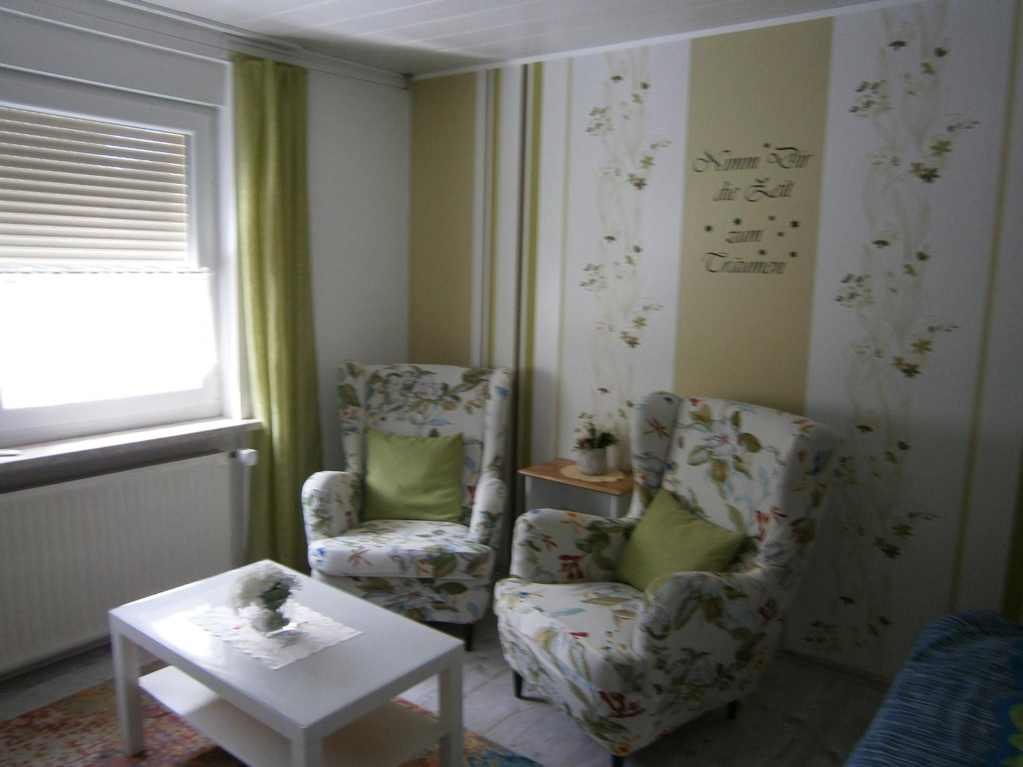 Der Fruehe Vogel Appartement Plaue  Buitenkant foto